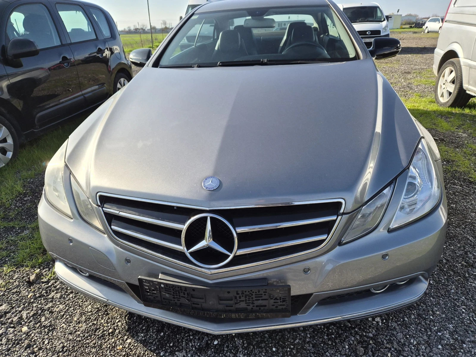 Mercedes-Benz E 250, снимка 1