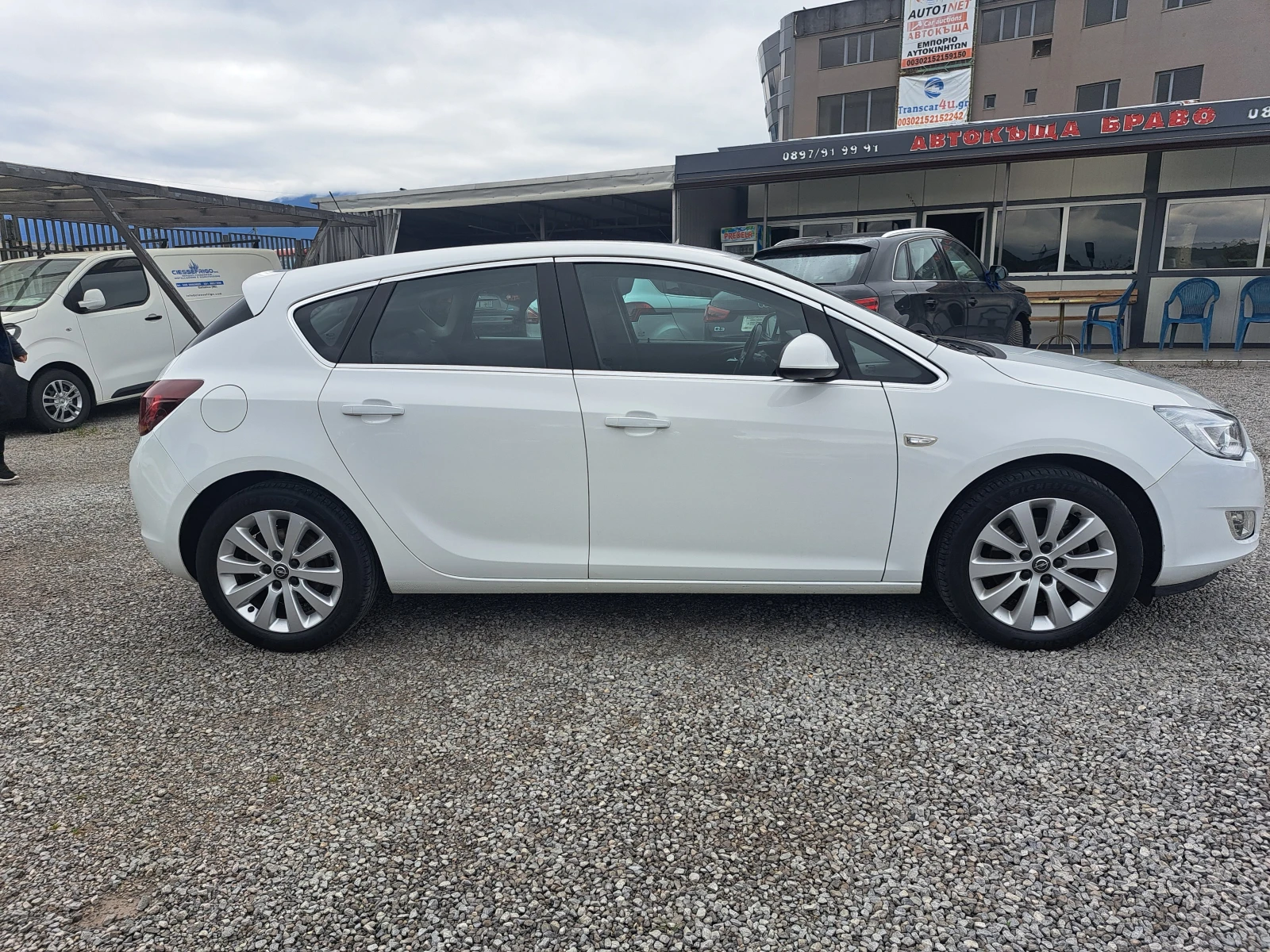 Opel Astra 1.7cdti cosmo - изображение 6