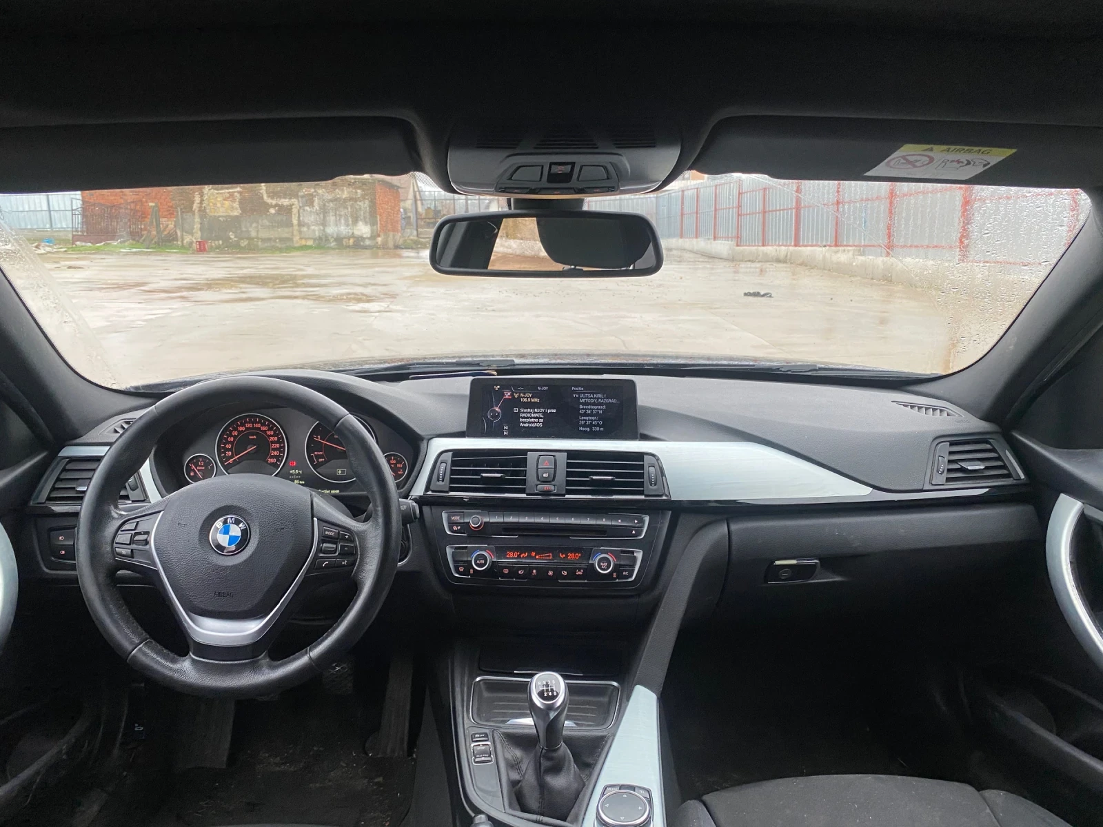 BMW 318  - изображение 9