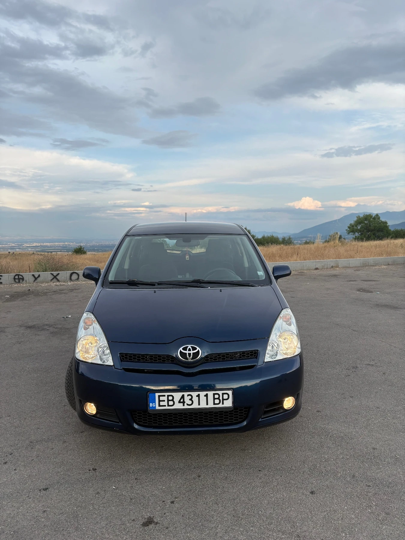 Toyota Corolla verso 2.0 D4D - изображение 3