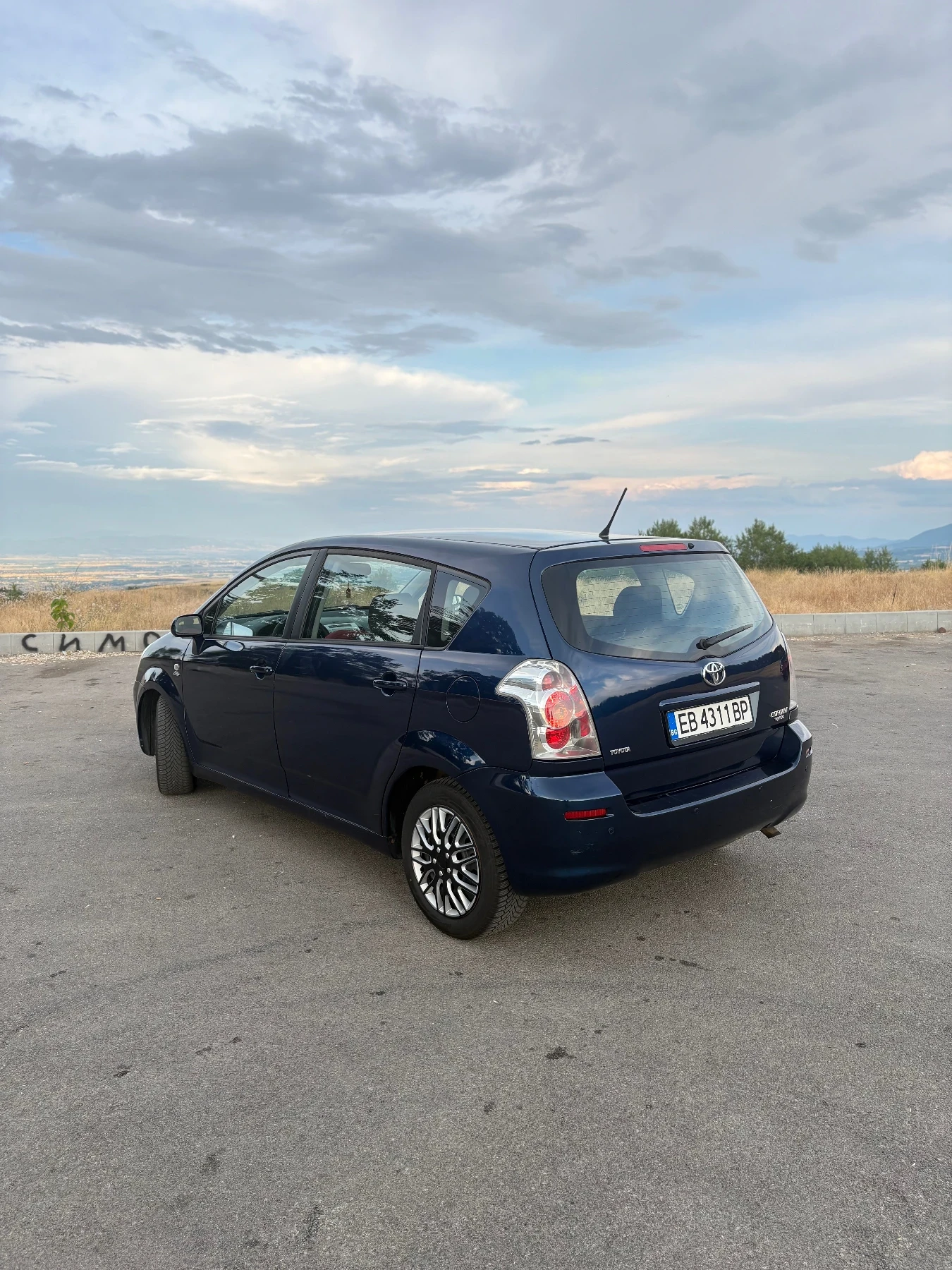 Toyota Corolla verso 2.0 D4D - изображение 4