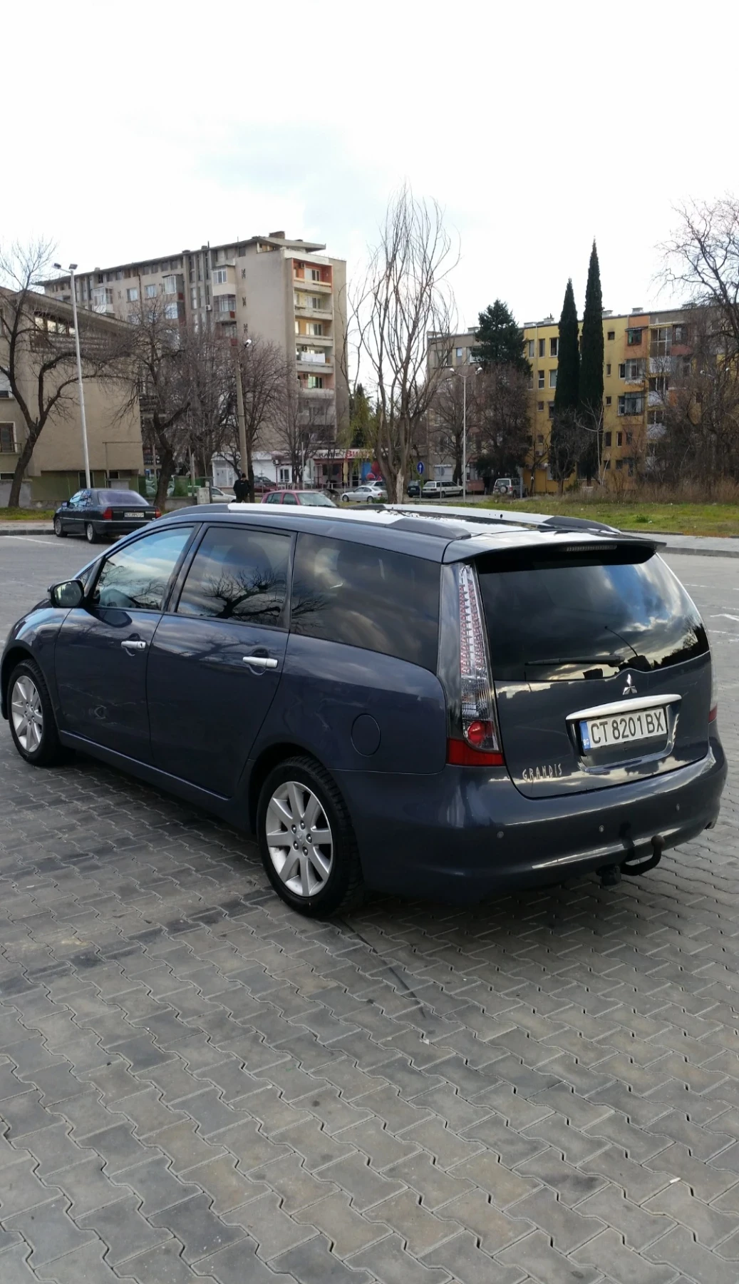 Mitsubishi Grandis  - изображение 4