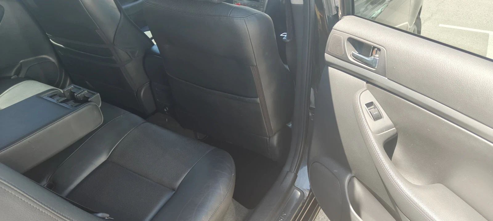 Toyota Avensis  - изображение 9