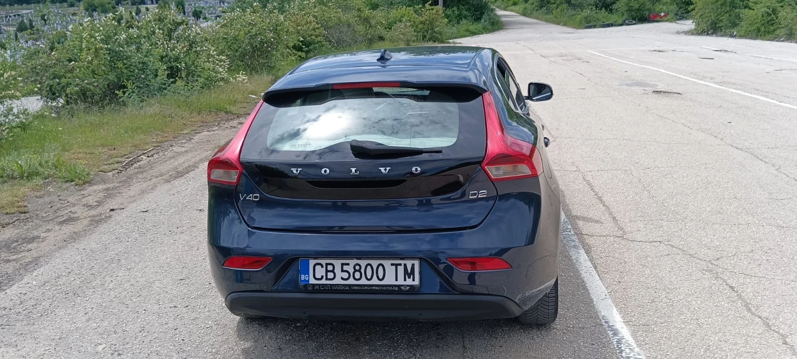 Volvo V40  - изображение 8