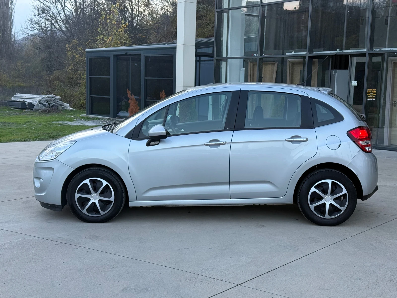 Citroen C3 1.6 E HD? ПОДГРЕВ/Климатик - изображение 3