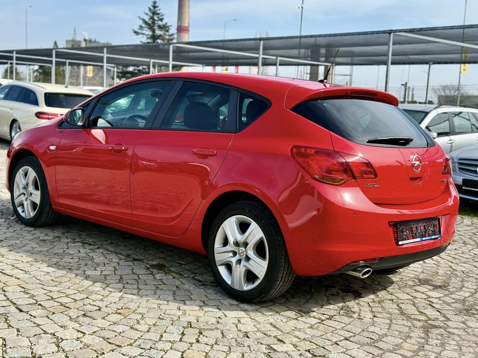 Opel Astra 1.4 6-�������� 143���.�� | Mobile.bg � ����������� 3