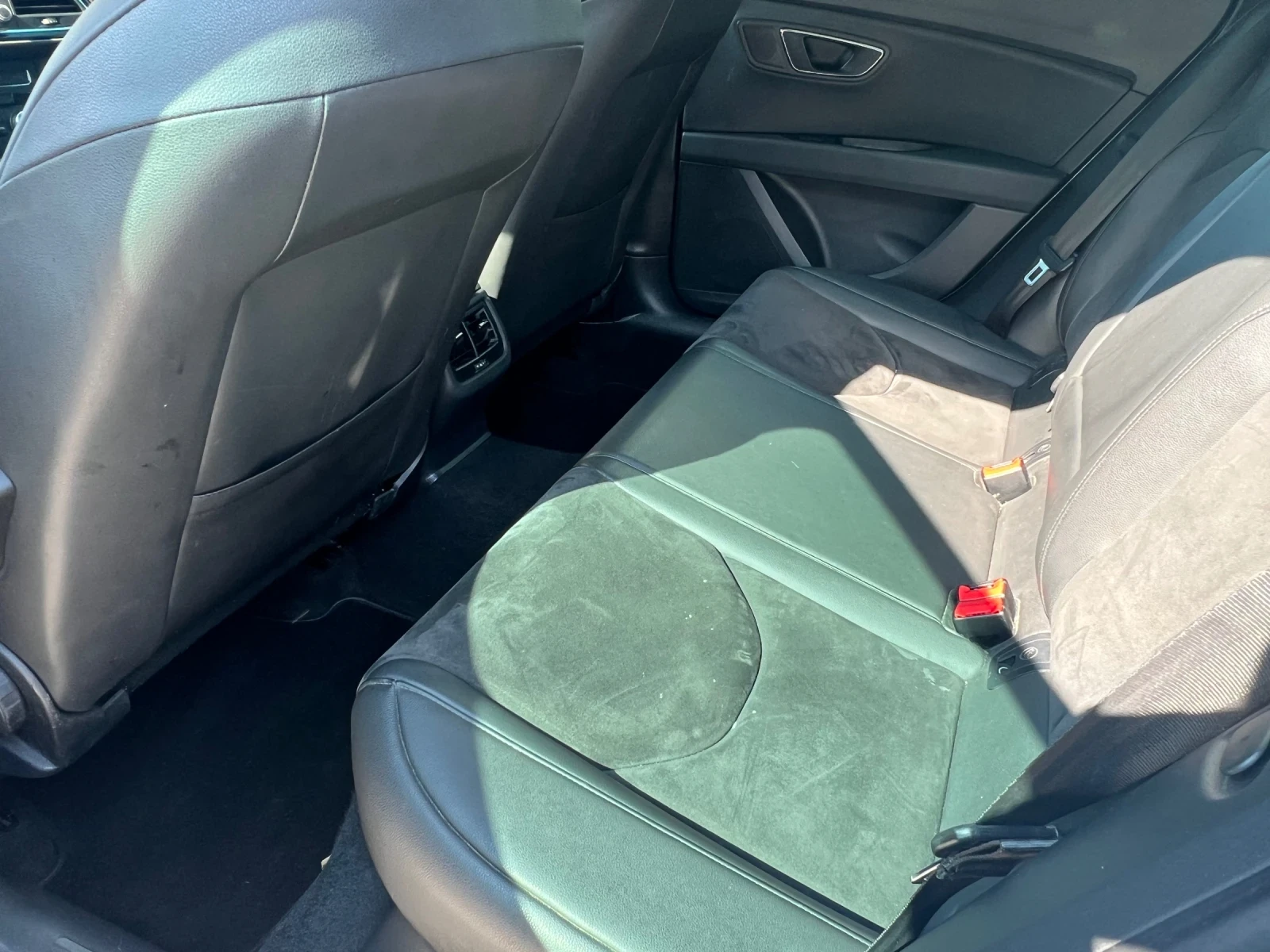 Seat Leon ST, снимка 13 - Автомобили и джипове - 53712230