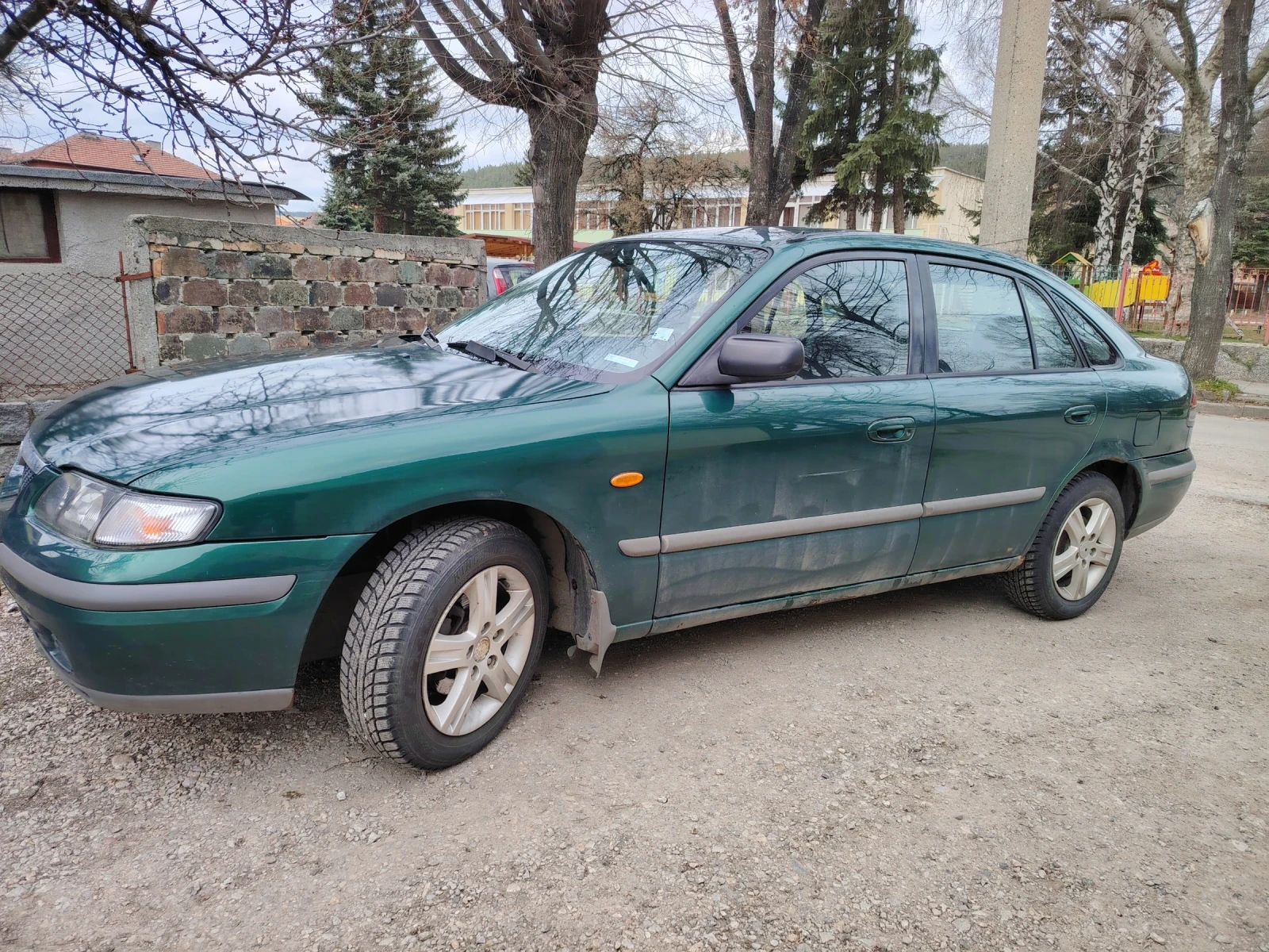 Mazda 626, снимка 4 - Автомобили и джипове - 53926220