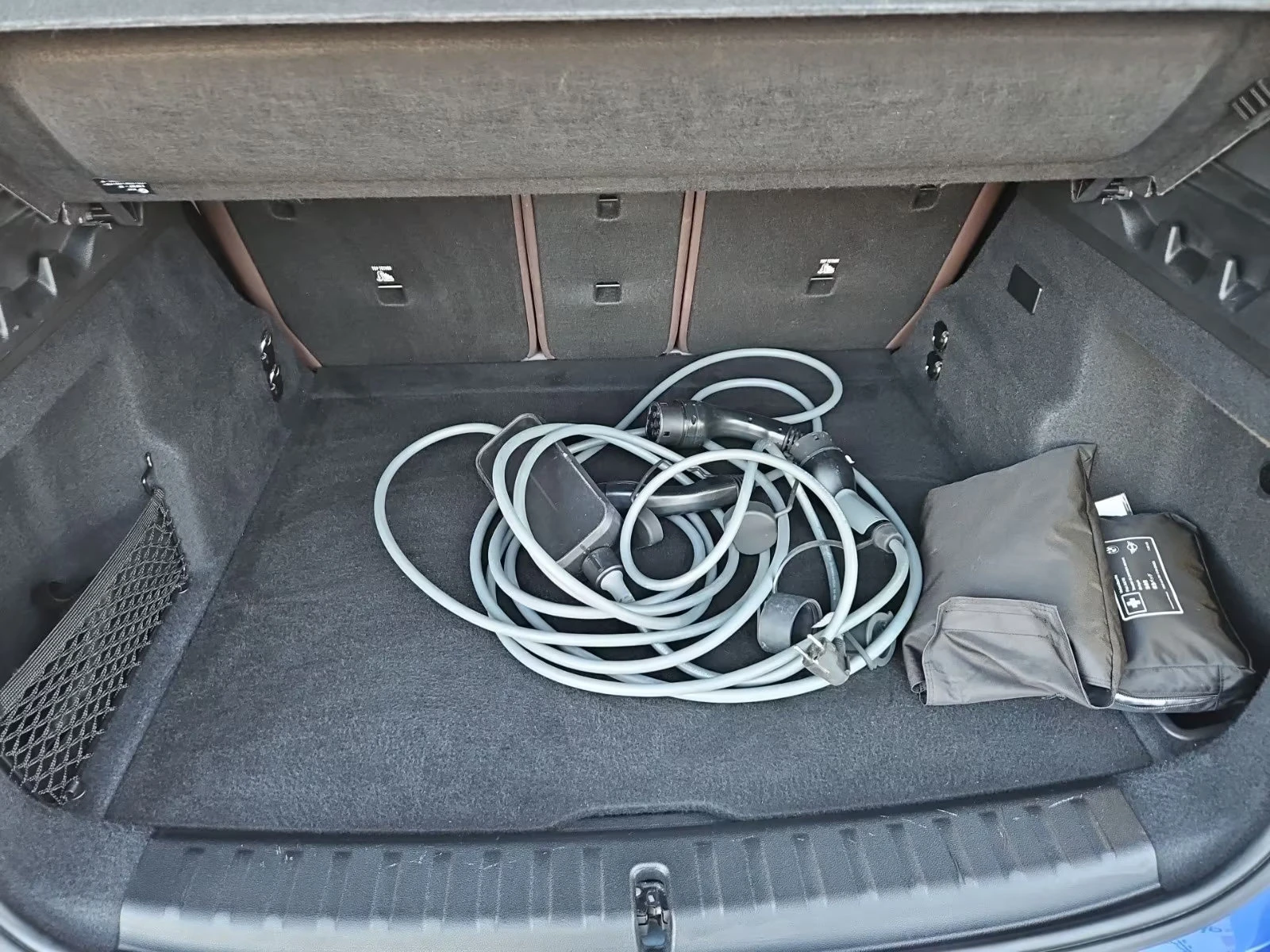 BMW iX1 30/xDRIVE/313HP/MSPORTHUD/PANO/360/19/227z | Mobile.bg � ����������� 6