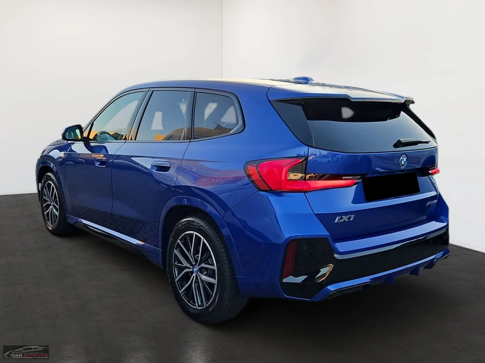 BMW iX1 30/xDRIVE/313HP/MSPORTHUD/PANO/360/19/227z | Mobile.bg � ����������� 3