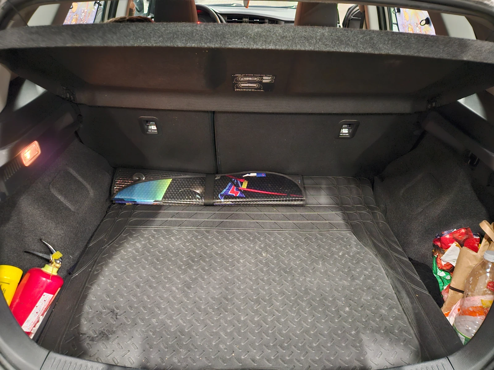 Toyota Auris 1.4 d4d, снимка 7 - Автомобили и джипове - 54084529