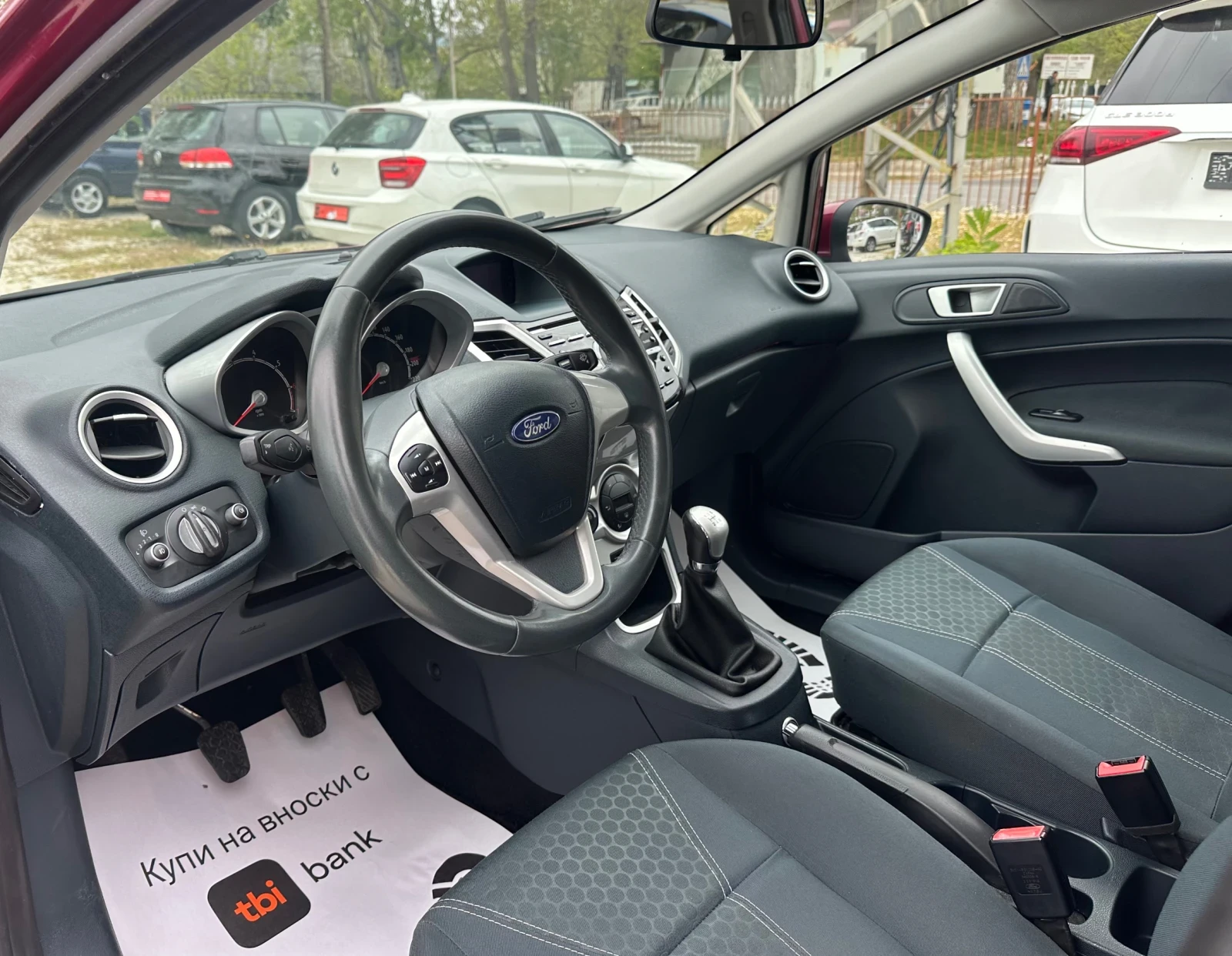 Ford Focus 1.4i/LPG, снимка 11 - Автомобили и джипове - 54178564