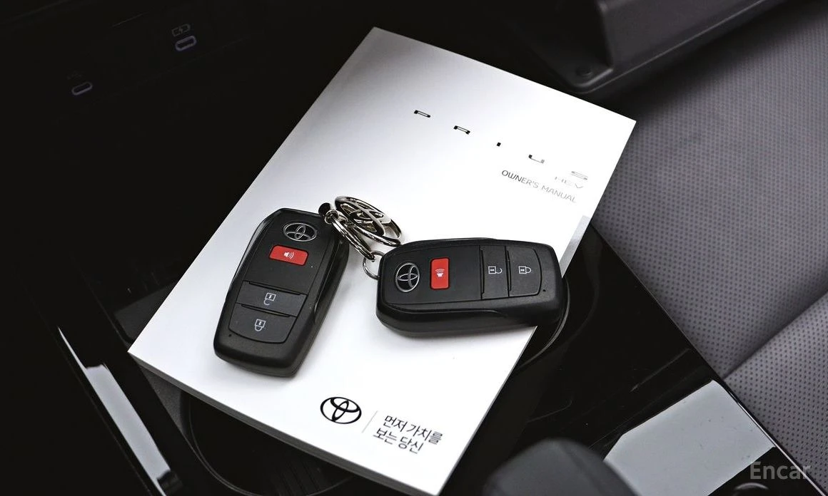 Toyota Prius 2.0* HYBRID* ПОДГРЕВ* ОБДУХВАНЕ* 360КАМЕРА* LANE* , снимка 15 - Автомобили и джипове - 54197173