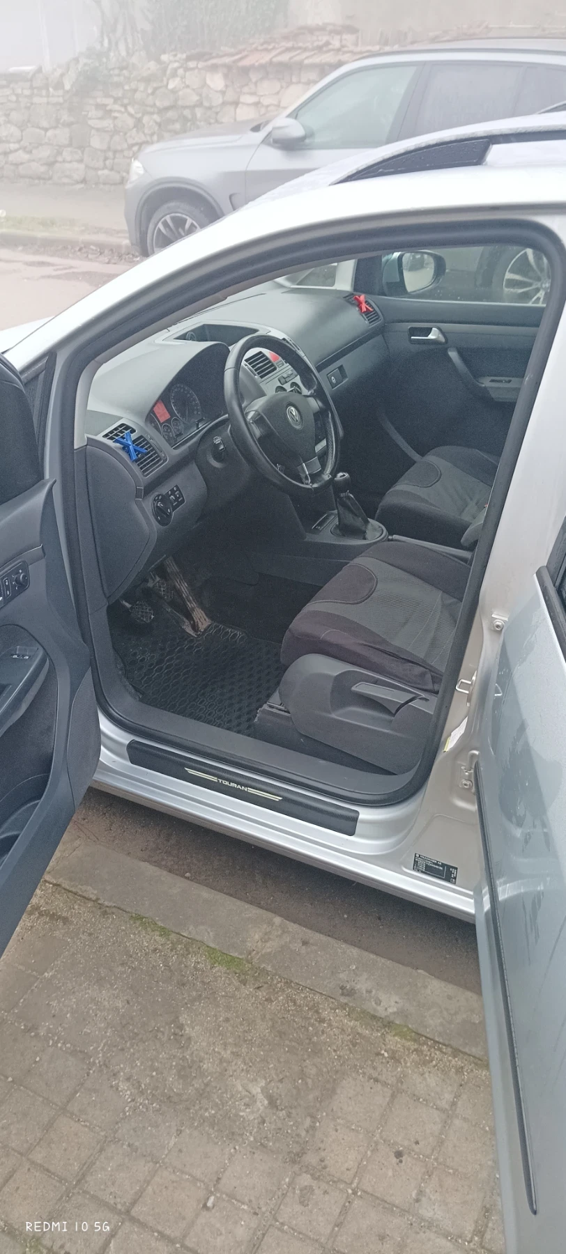 VW Touran, снимка 11 - Автомобили и джипове - 54266858