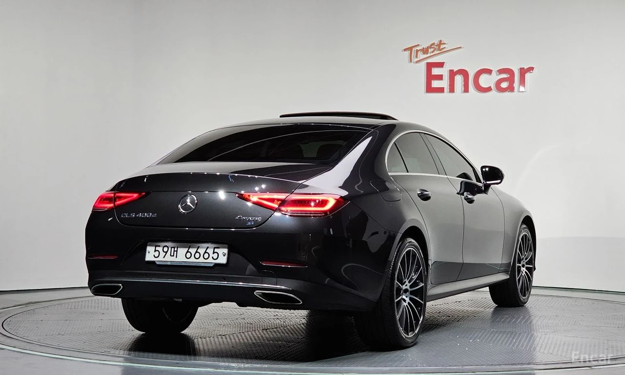 Mercedes-Benz CLS 400 d* 4MATIC* DISTRONIC* HEAD-UP* BURMESTER* SUNROOF*, снимка 3 - Автомобили и джипове - 54413815