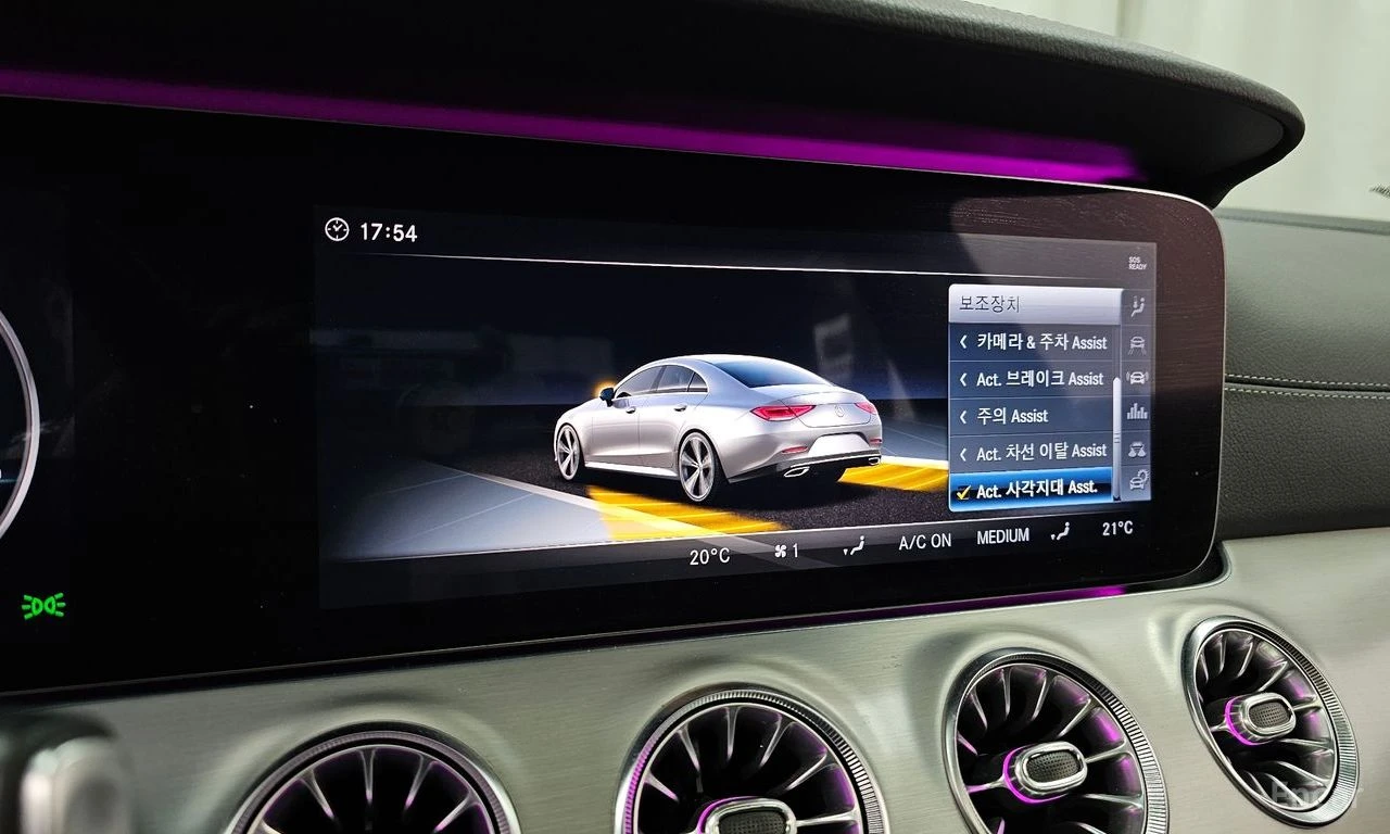 Mercedes-Benz CLS 400 d* 4MATIC* DISTRONIC* HEAD-UP* BURMESTER* SUNROOF*, снимка 11 - Автомобили и джипове - 54413815