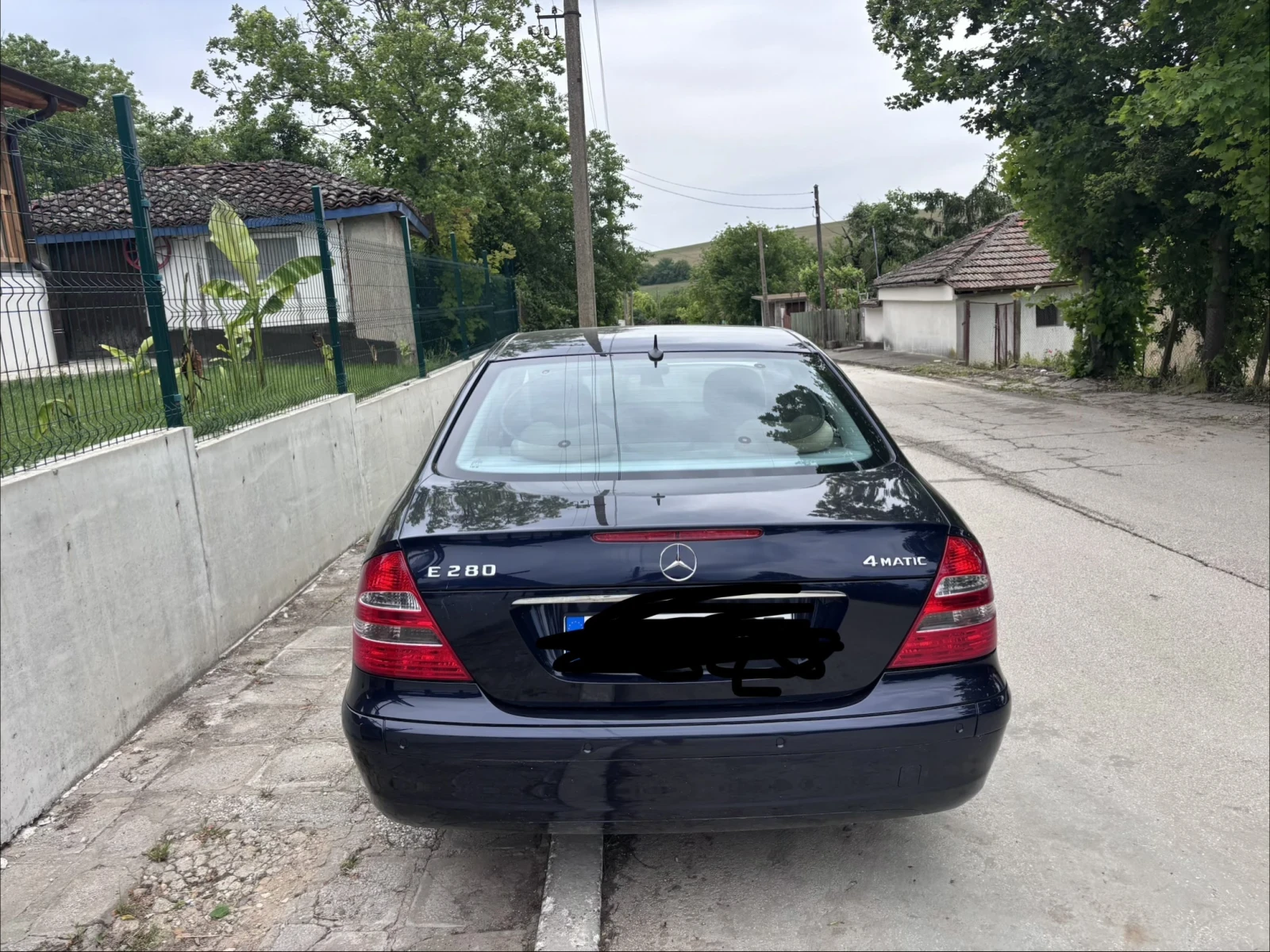 Mercedes-Benz E 280 3.0 4MATIC ГАЗ, снимка 3 - Автомобили и джипове - 54720674