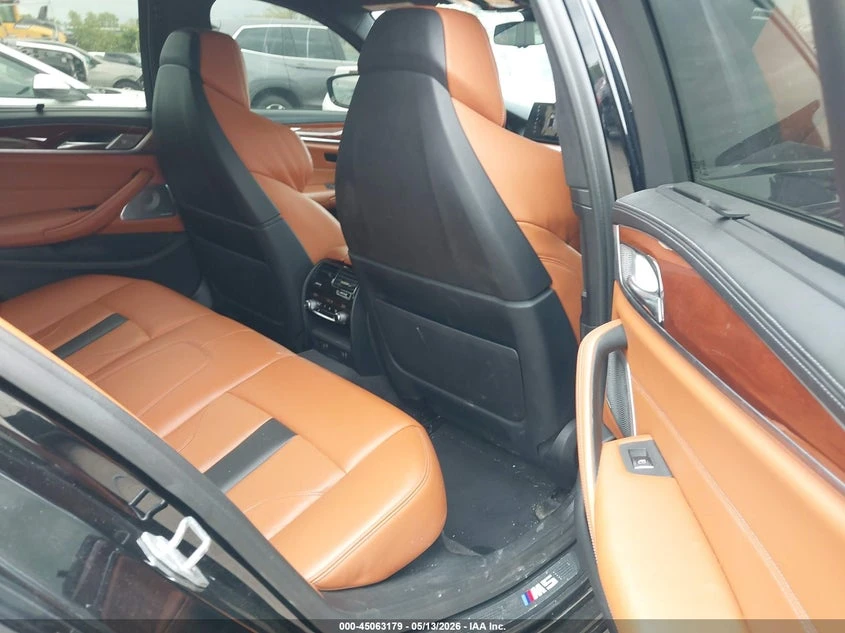 BMW M5 2018 BMW M5, снимка 11 - Автомобили и джипове - 54745829