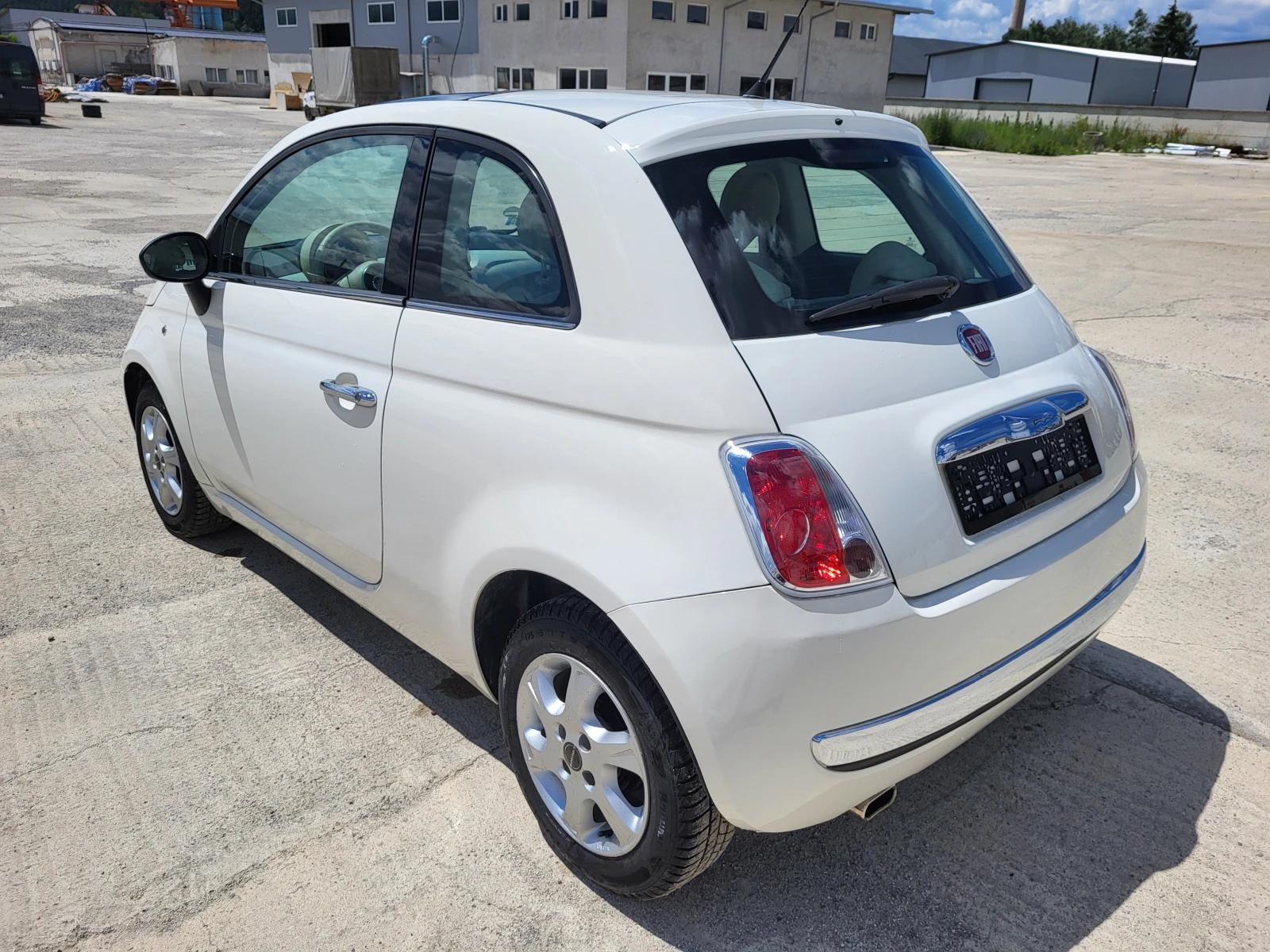 Fiat 500 ROCK STAR  нов внос 100% оригинални км, снимка 7 - Автомобили и джипове - 54971099