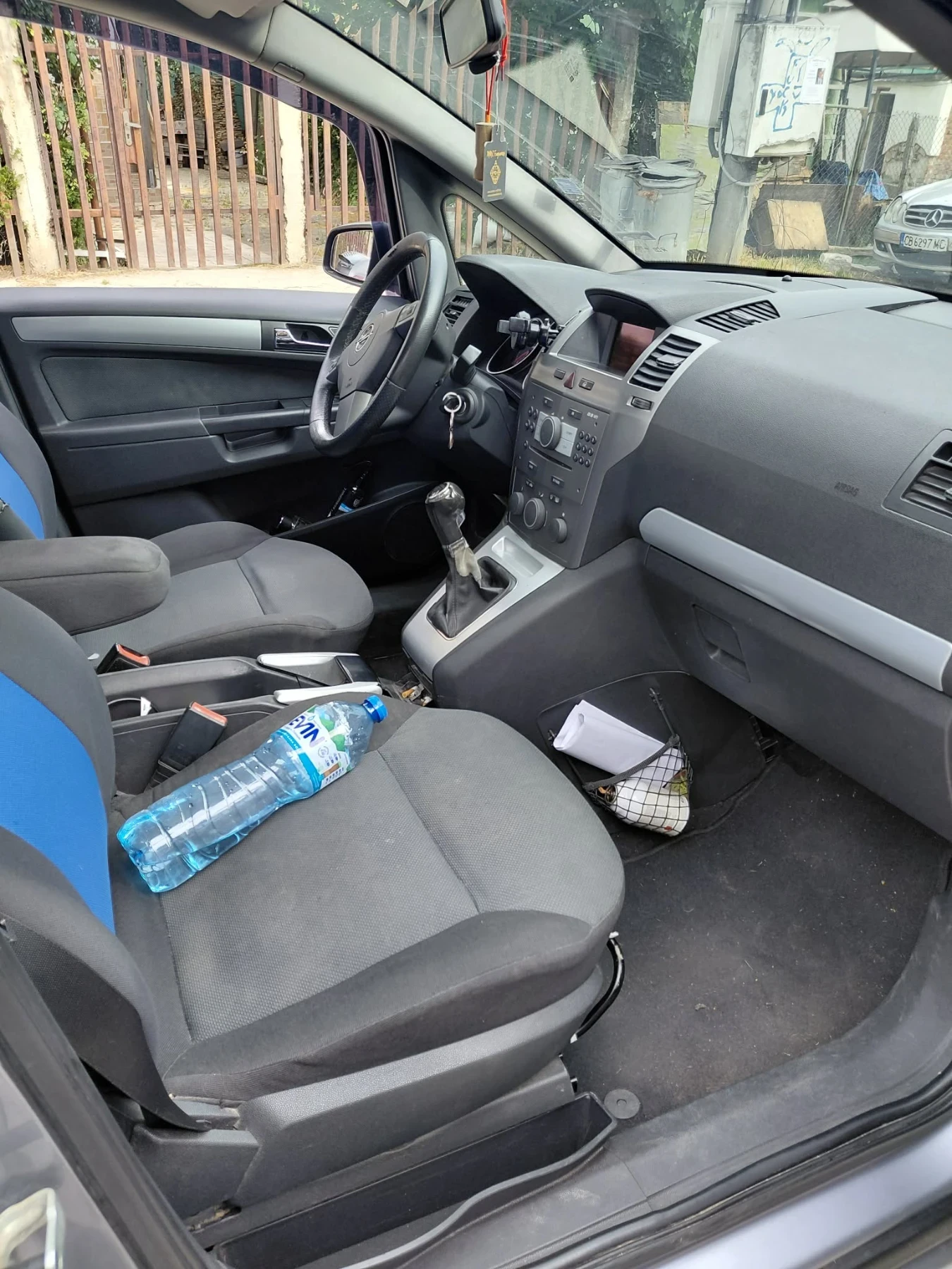 Opel Zafira 1.9cdti, снимка 7 - Автомобили и джипове - 55212358