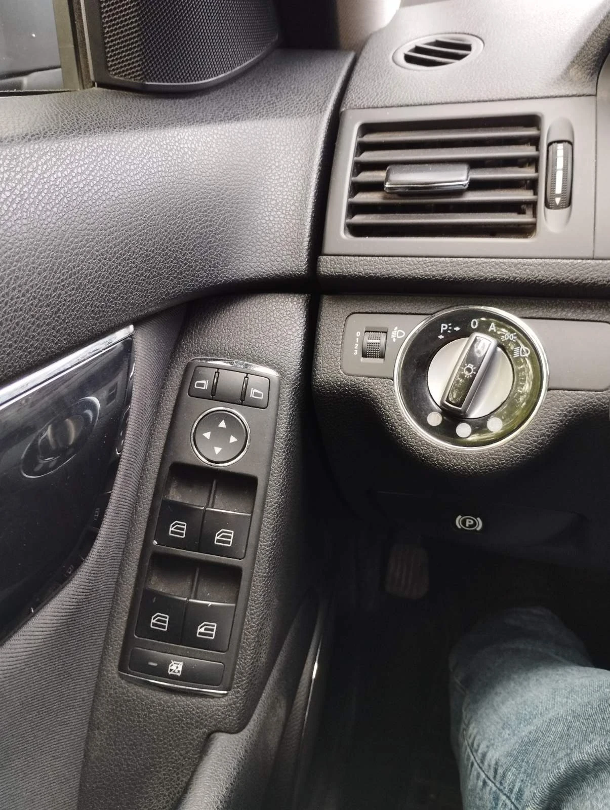 Mercedes-Benz C 200 200/220, снимка 10 - Автомобили и джипове - 55260964
