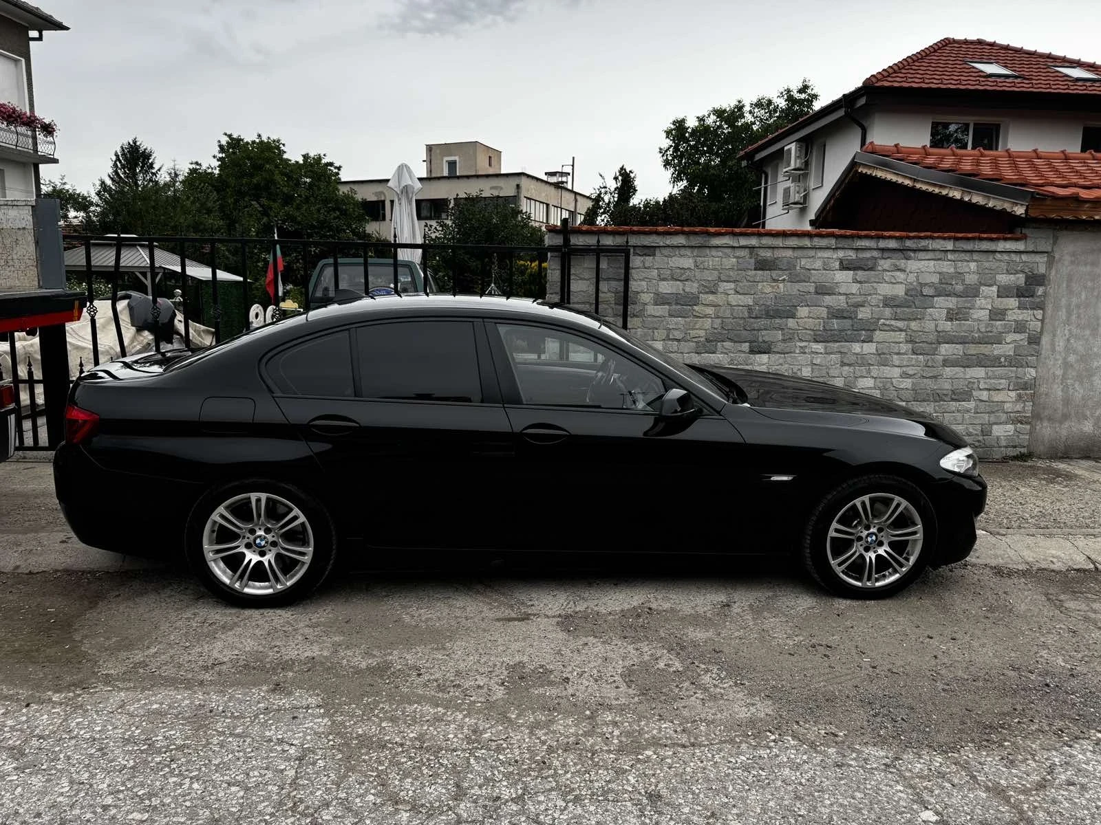 BMW 530 Full Full, снимка 3 - Автомобили и джипове - 55385263