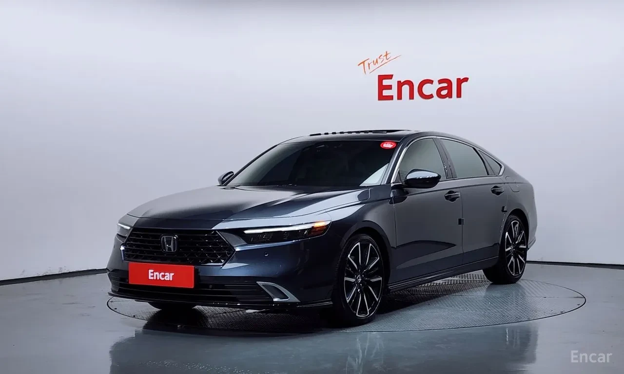 Honda Accord HYBRID* КОЖА* ХЕДС ЪП* КАМЕРА* ДИГИТАЛНО ТАБЛО