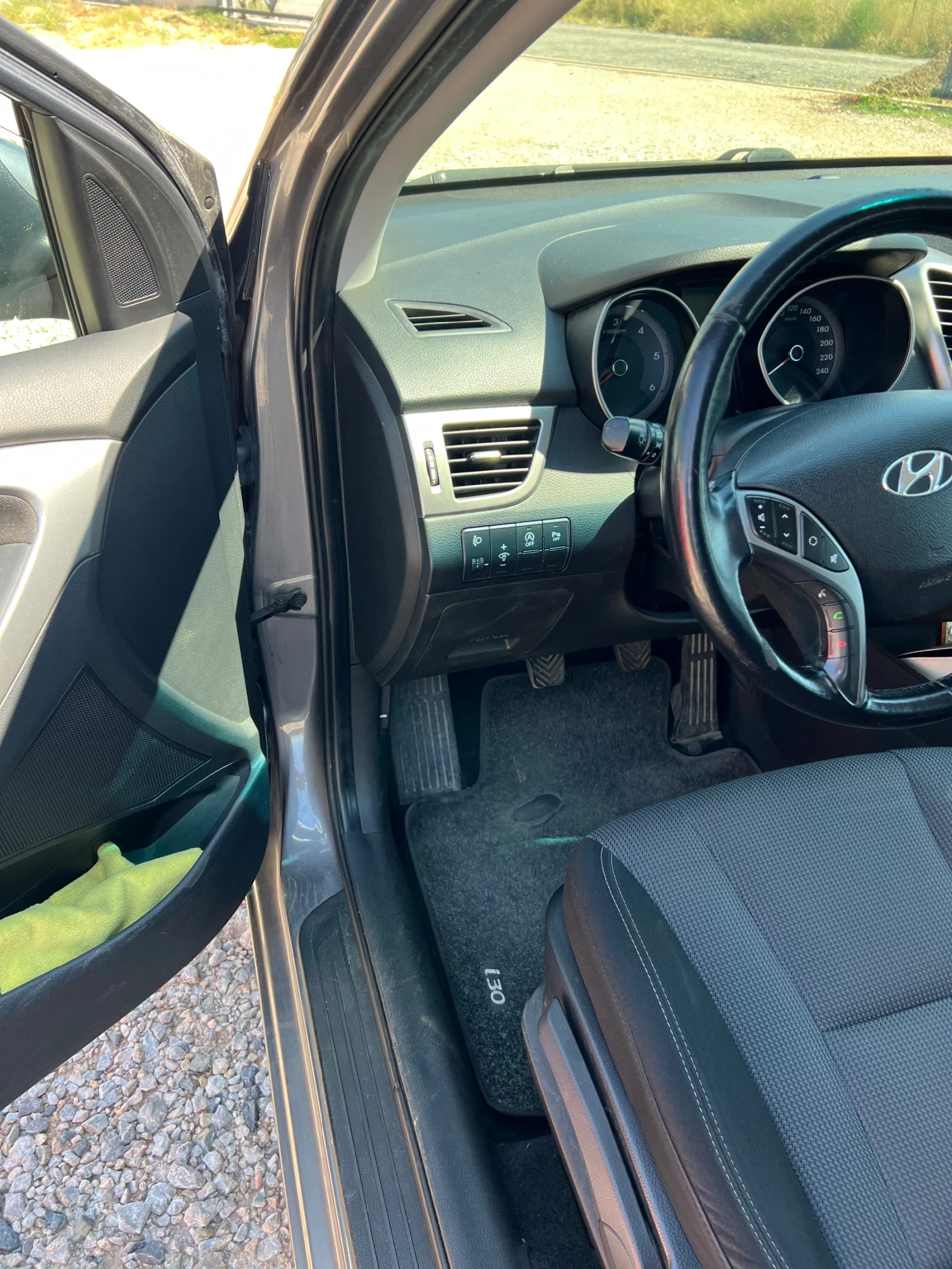 Hyundai I30 Хюндай i30 Facelift 1, 6 CRDI BLUE DRIVE, снимка 8 - Автомобили и джипове - 55737207