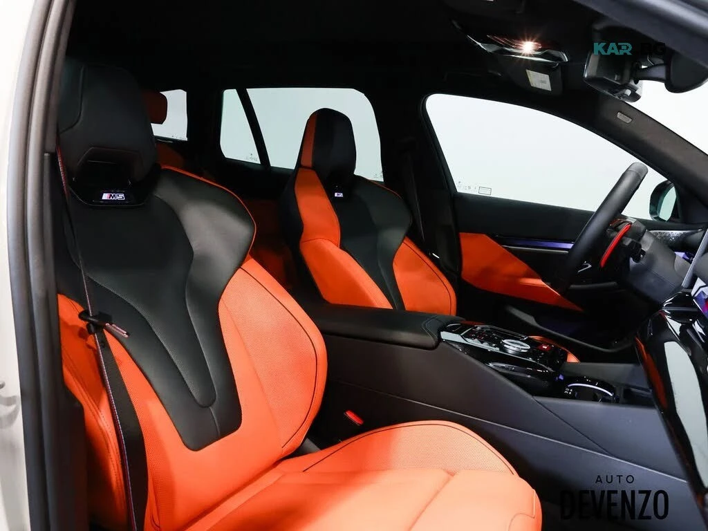 BMW M5 Touring * Bowers & Wilkins* АвтоКредит* (ЦЕНА ДО Б, снимка 8 - Автомобили и джипове - 56089569