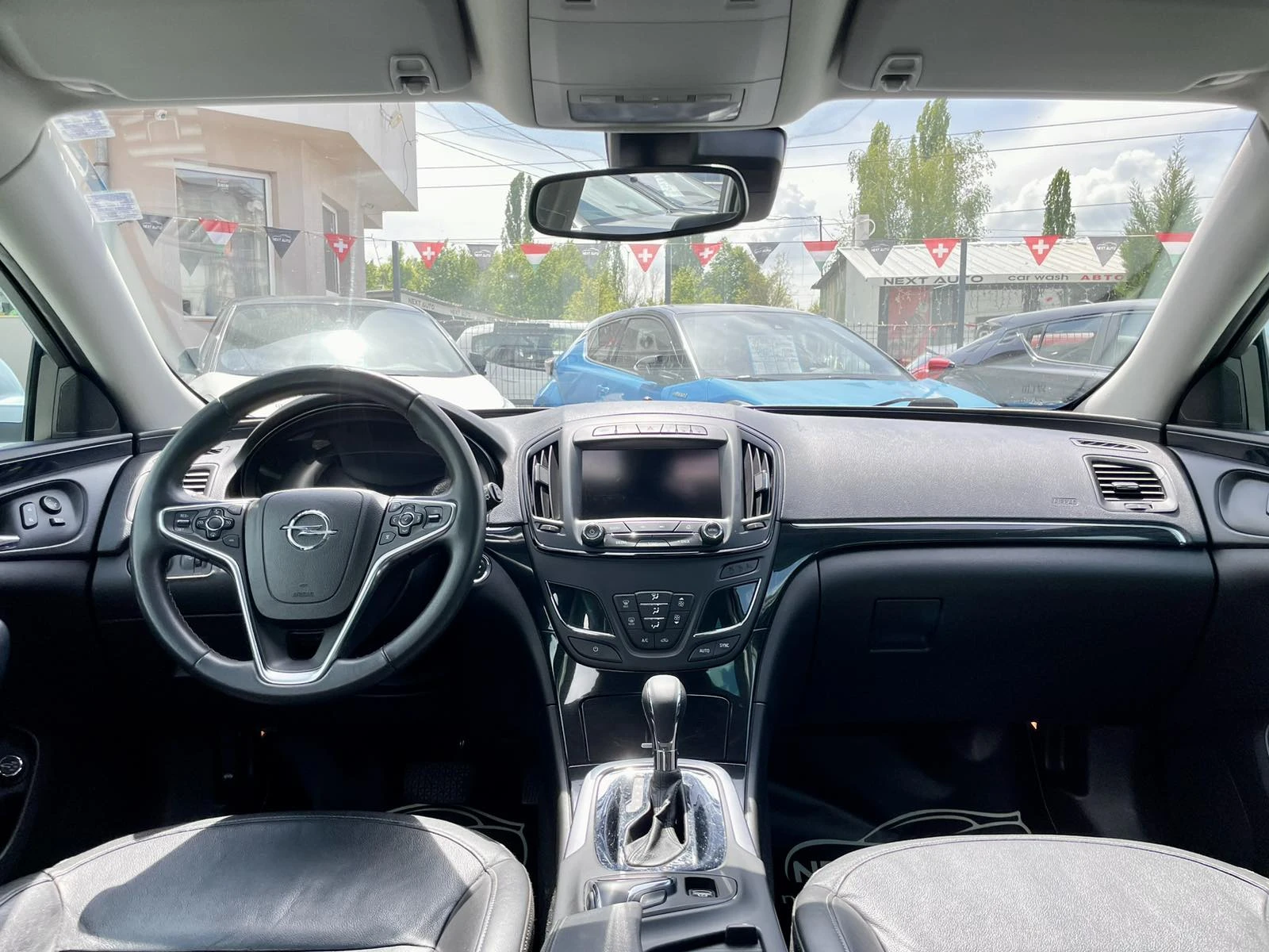 Opel Insignia 2.0D 163HP LANE ASSIST DIGITAL CAMERA KEYLESS, снимка 10 - Автомобили и джипове - 56163287