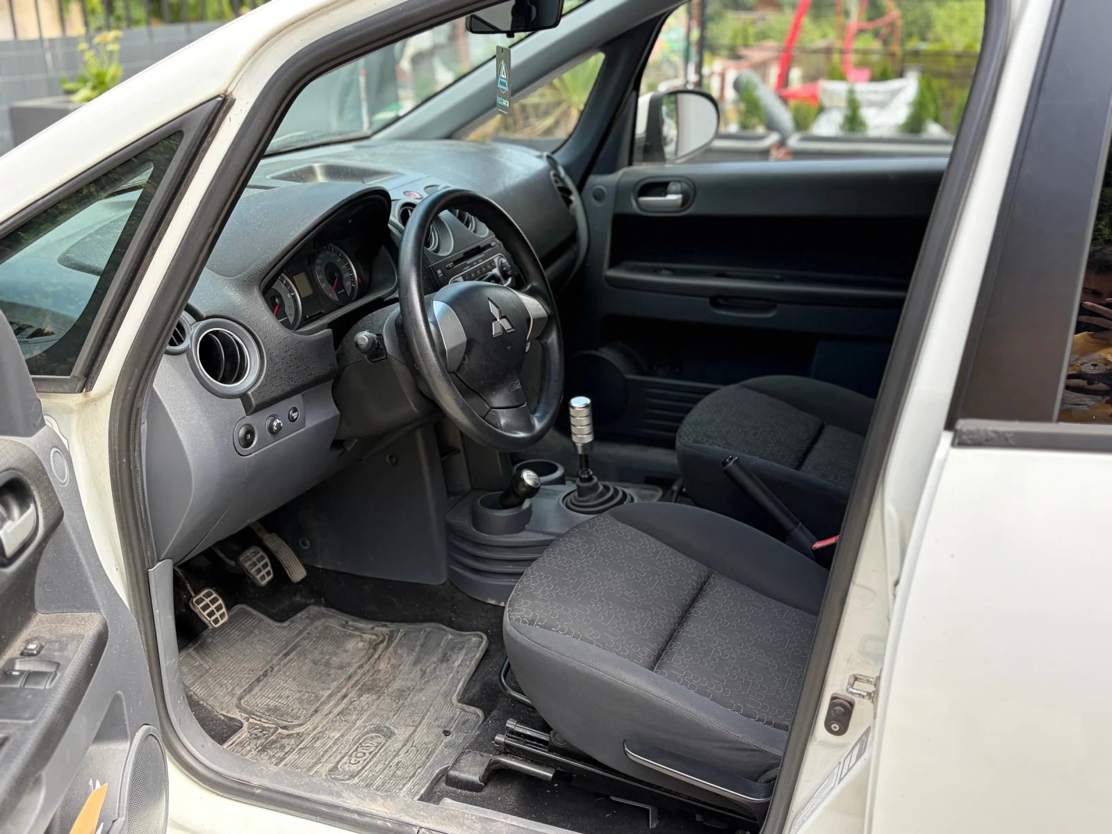 Mitsubishi Colt, снимка 7 - Автомобили и джипове - 56230133