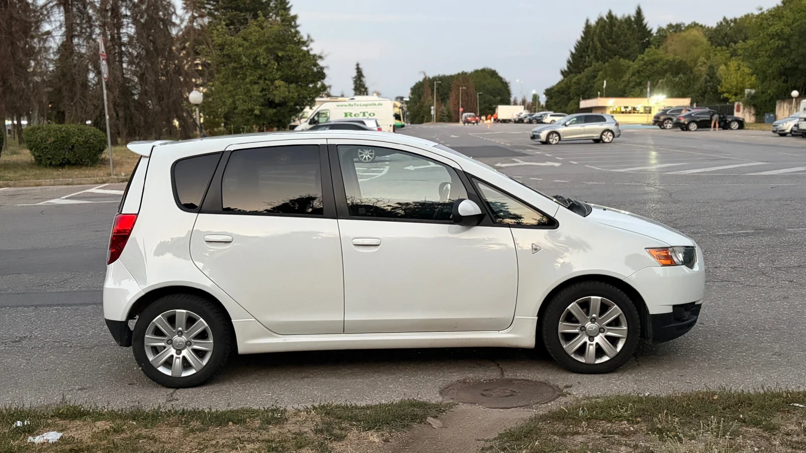Mitsubishi Colt, снимка 5 - Автомобили и джипове - 56230133