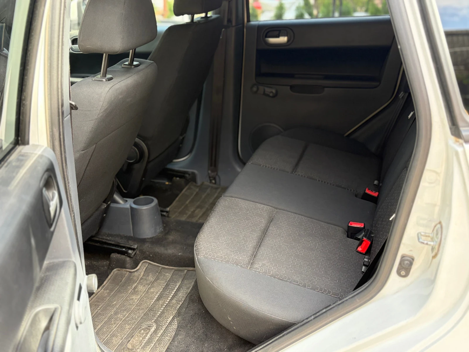 Mitsubishi Colt, снимка 10 - Автомобили и джипове - 56230133