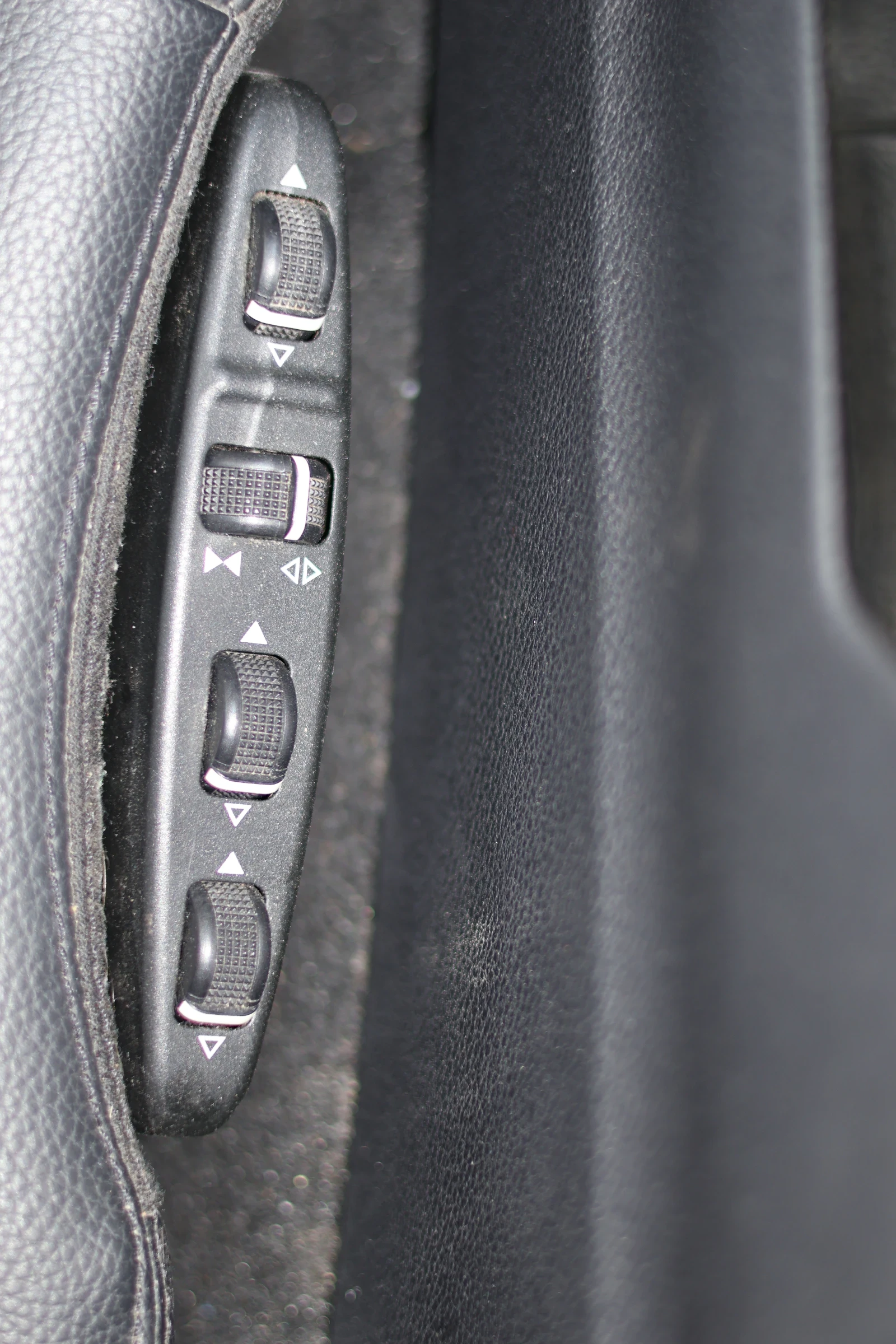 Mercedes-Benz E 350, снимка 13 - Автомобили и джипове - 56416769