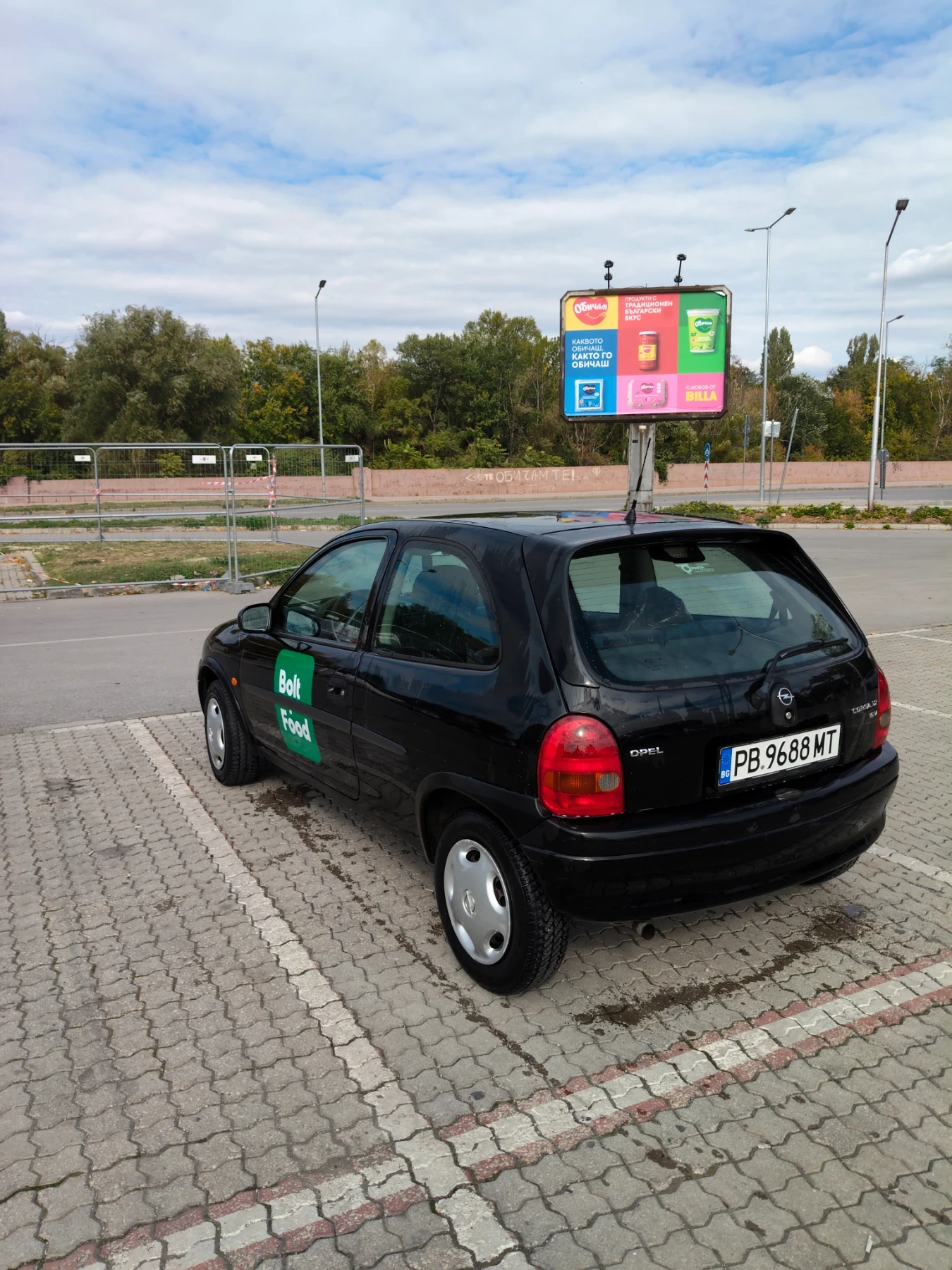 Opel Corsa, снимка 3 - Автомобили и джипове - 56552264