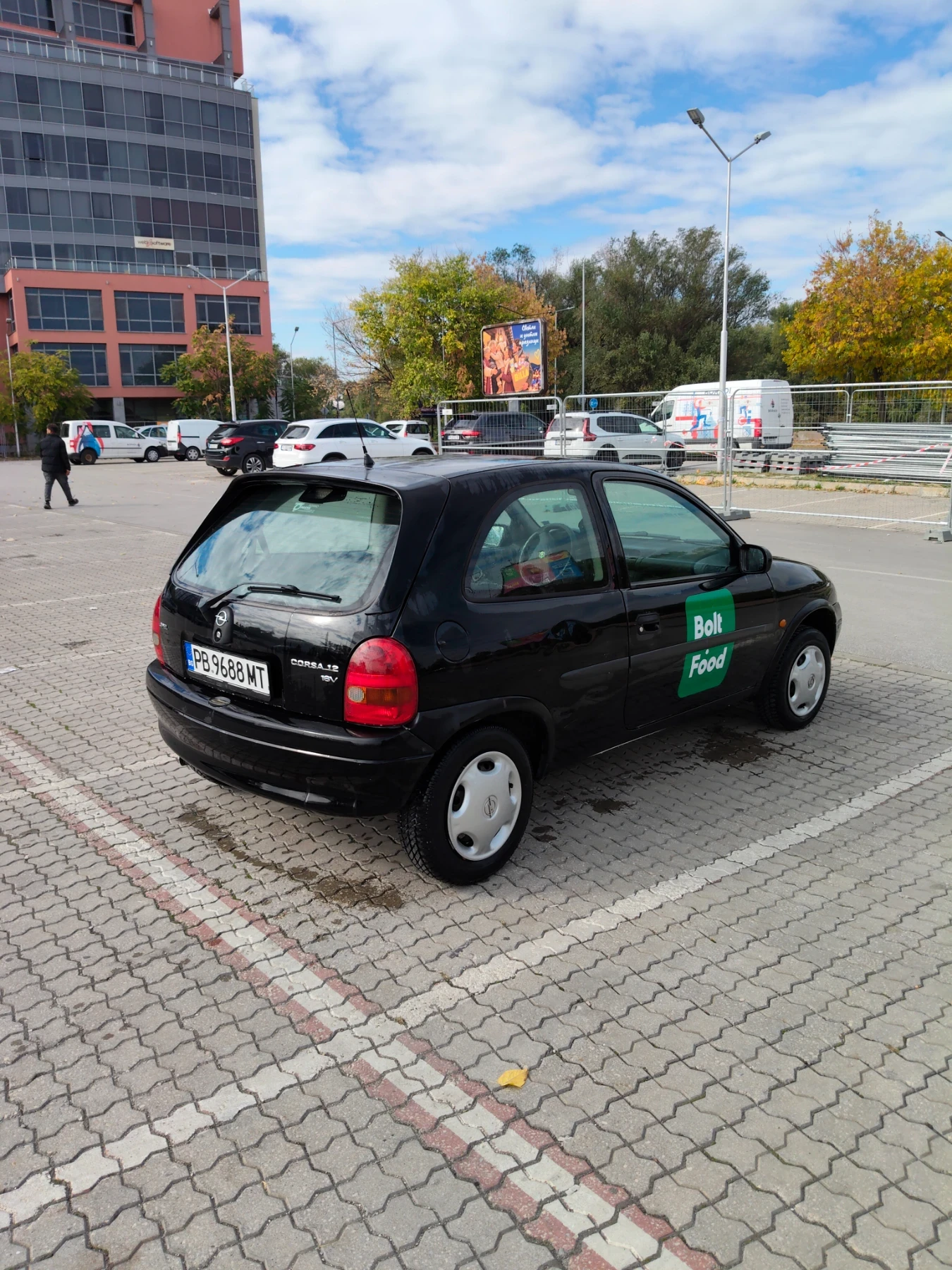 Opel Corsa, снимка 4 - Автомобили и джипове - 56552264