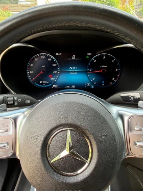 Mercedes-Benz GLC 300 d 4 Matic AMG Line, снимка 11