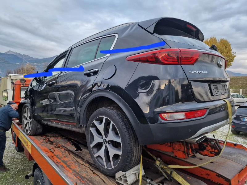 Kia Sportage, снимка 5 - Автомобили и джипове - 42033453