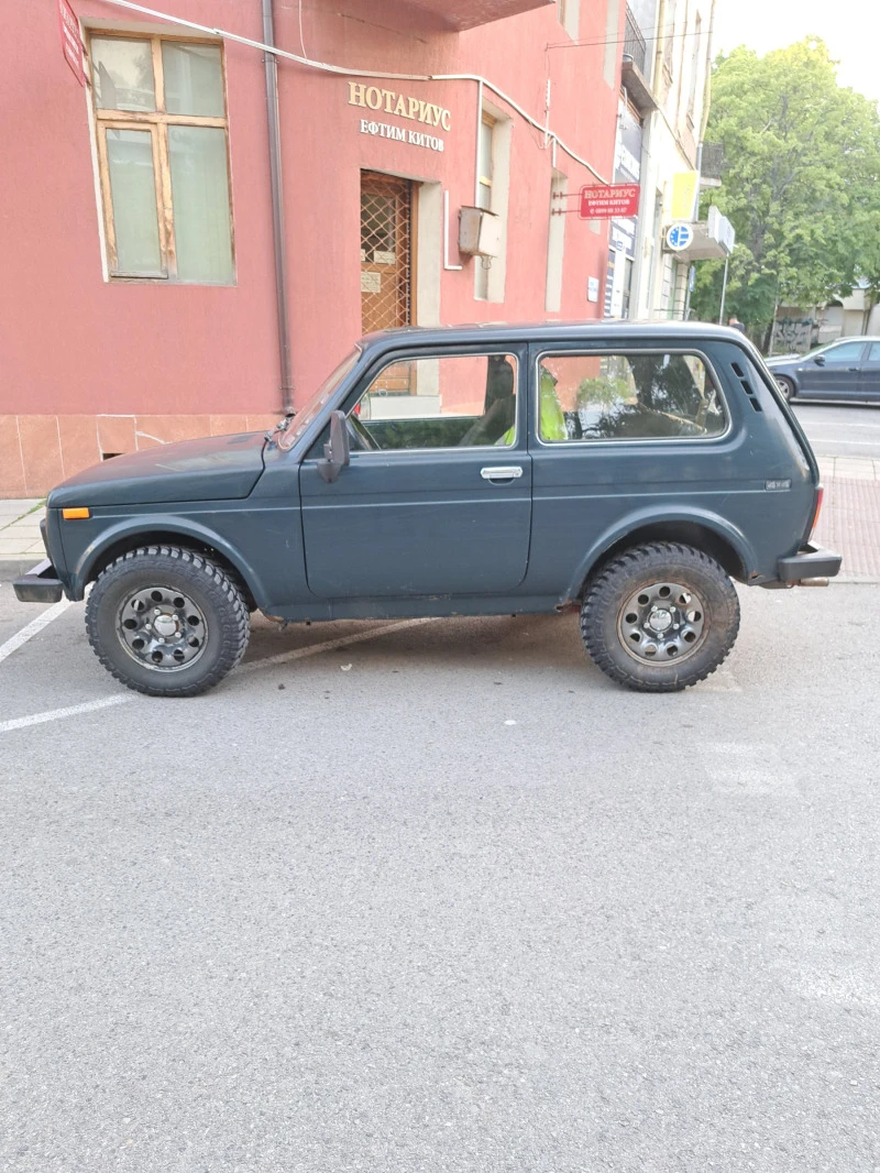 Lada Niva, снимка 17 - Автомобили и джипове - 47603322