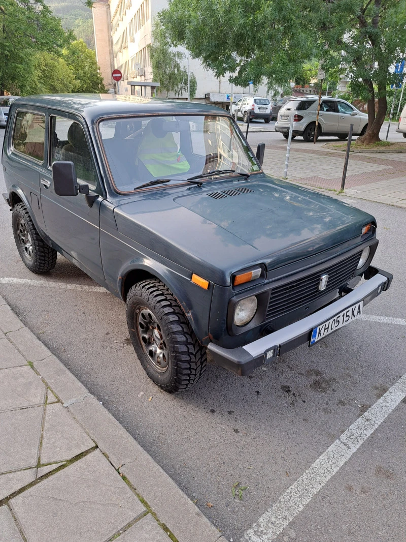 Lada Niva, снимка 13 - Автомобили и джипове - 47603322