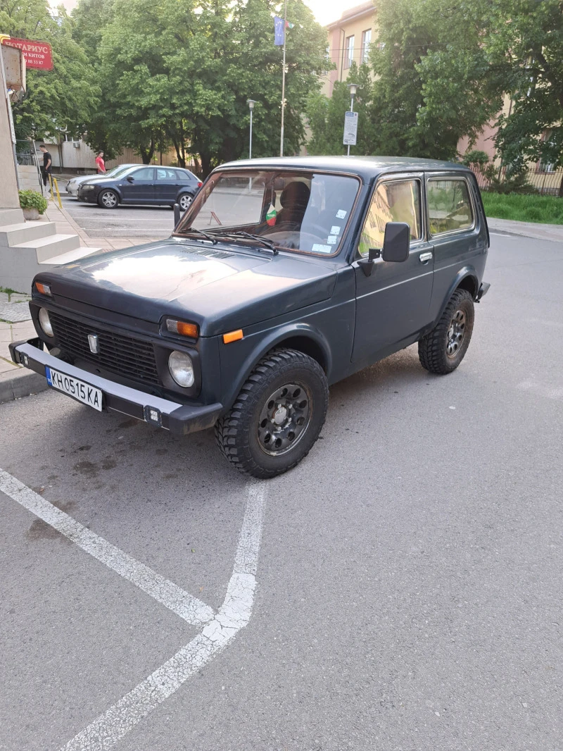 Lada Niva, снимка 1 - Автомобили и джипове - 47603322