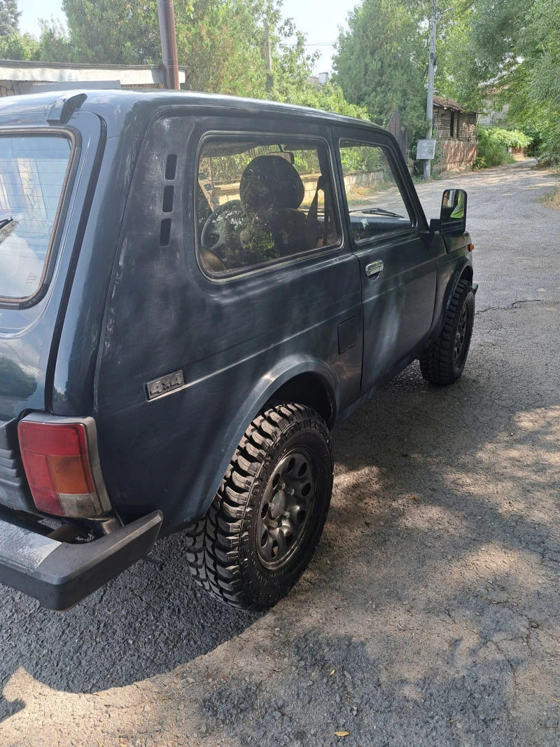 Lada Niva, снимка 12 - Автомобили и джипове - 47603322