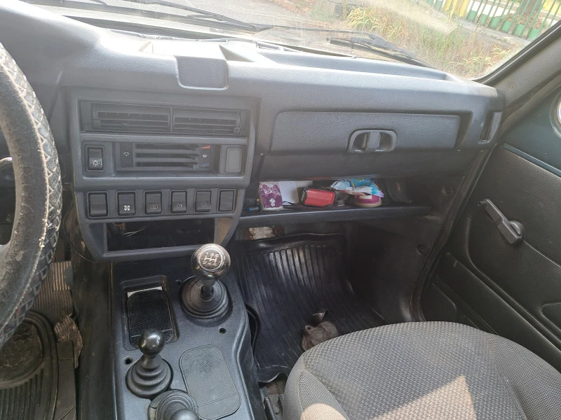 Lada Niva, снимка 8 - Автомобили и джипове - 47603322