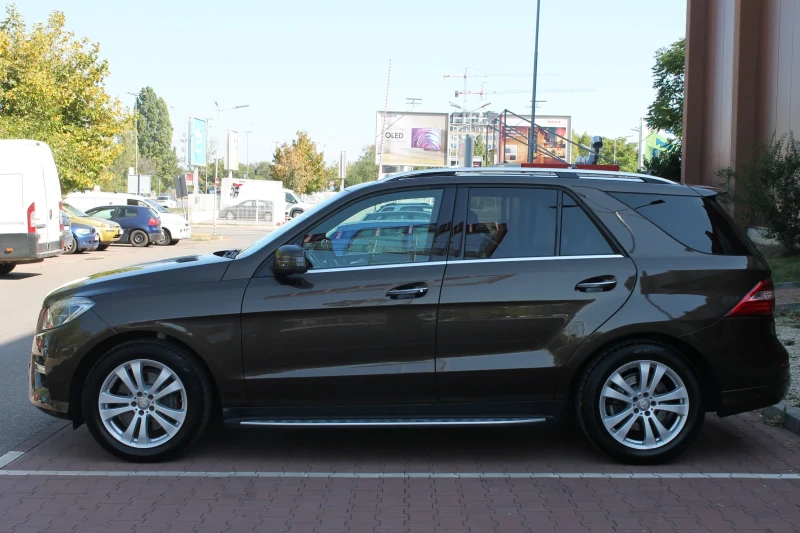 Mercedes-Benz ML 350 AMG/Designo/Full, снимка 4 - Автомобили и джипове - 47214951