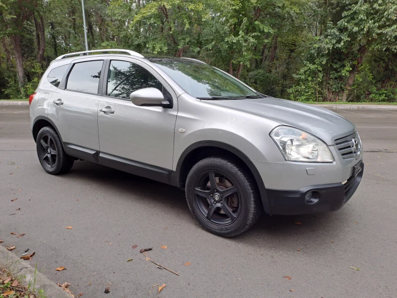 Nissan Qashqai 2.0i 7места Swiss , снимка 3 - Автомобили и джипове - 47310823