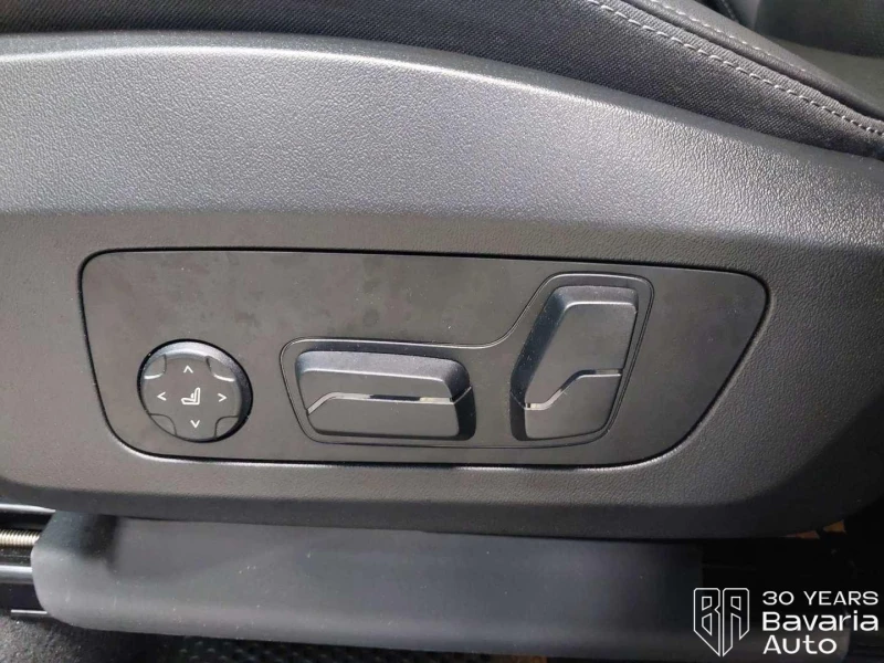 BMW X1 20d xDrive M Sport Paket Steptronic, снимка 13 - Автомобили и джипове - 52816935