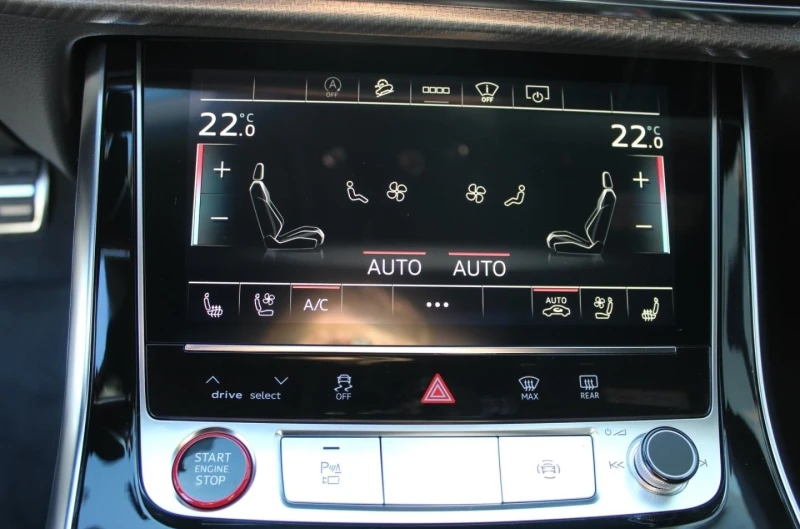 Audi RSQ8 4.0 TFSI B&O PANORAMA CAMERA CARBON, снимка 14 - Автомобили и джипове - 53114287