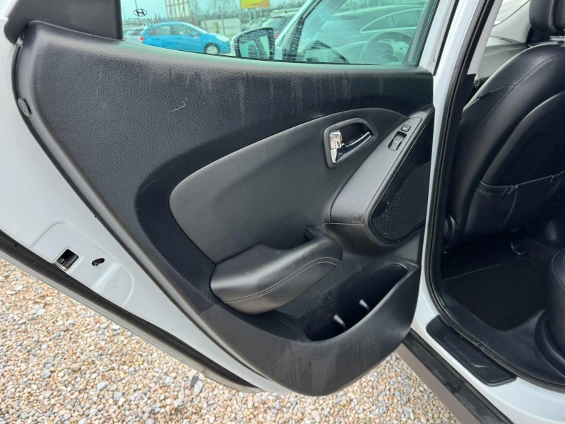 Hyundai IX35 1.7CRDI, снимка 7 - Автомобили и джипове - 53391085