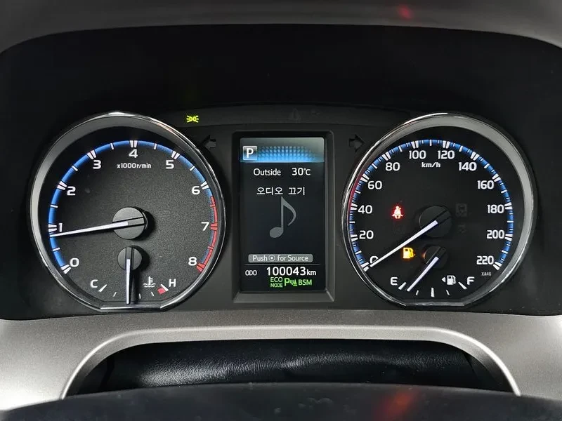 Toyota Rav4 2.5 2WD, снимка 8 - Автомобили и джипове - 55186160