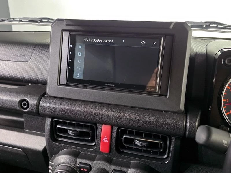 Suzuki Jimny 1.5 Automatic, снимка 15 - Автомобили и джипове - 55775529